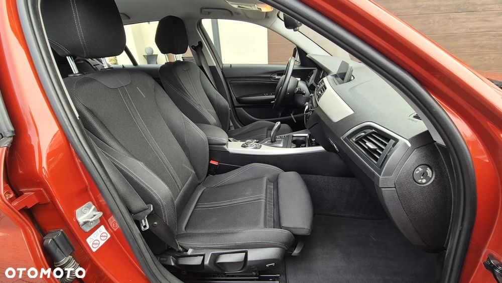 BMW Seria 1 118d Sport Line Shadow - 10