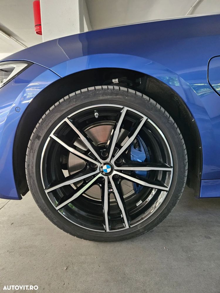 BMW Seria 3 330e Aut. M Sport - 3
