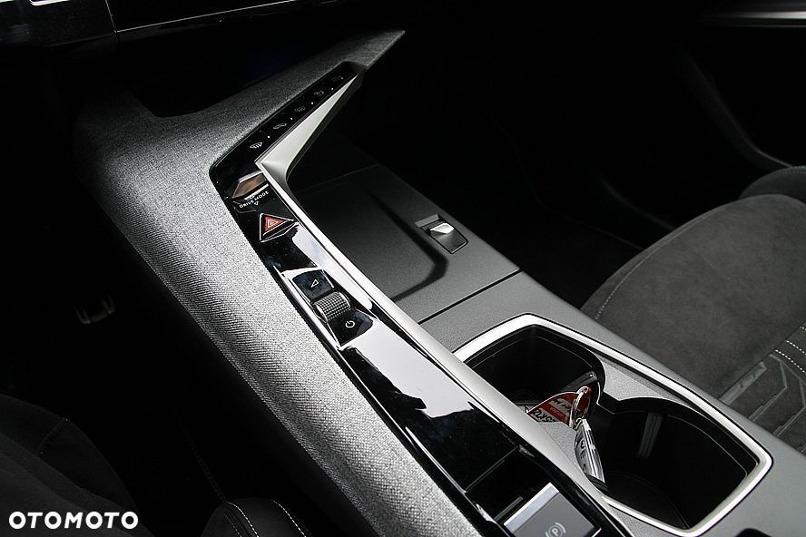 Peugeot 5008 1.6 PHEV 225 GT S e-DCS7 - 20