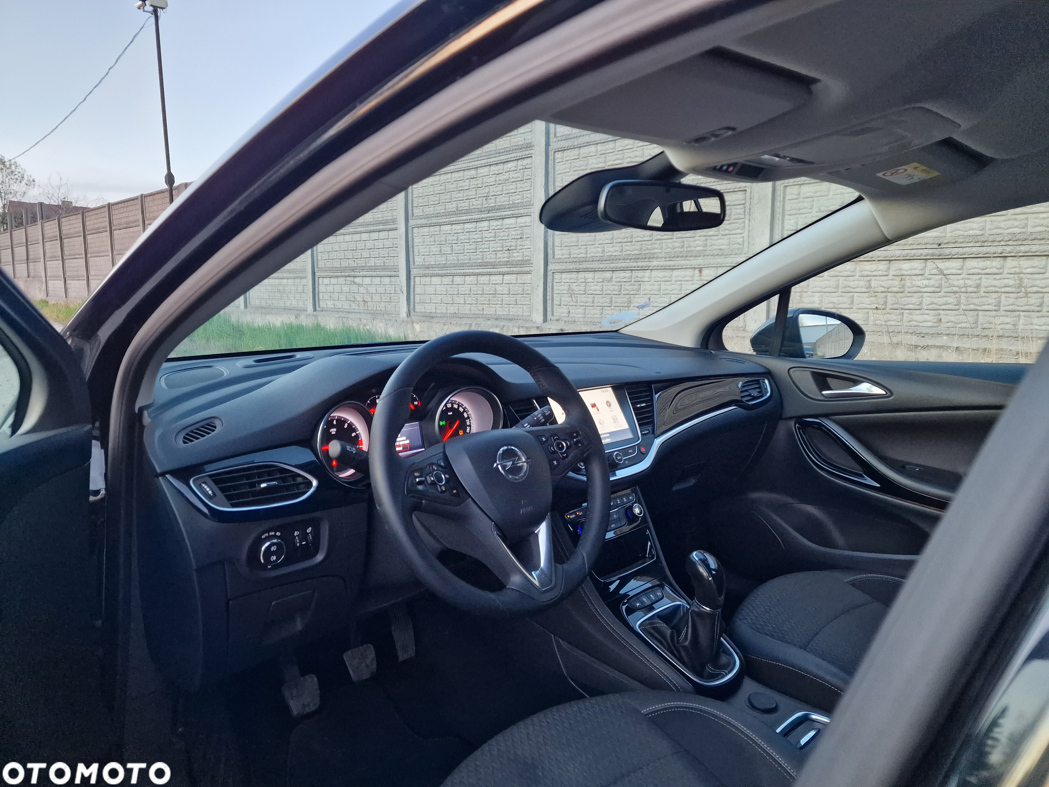 Opel Astra 1.4 Turbo Start/Stop Sports Tourer Innovation - 9