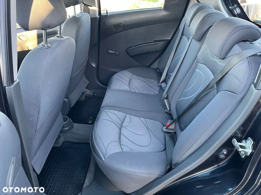 Chevrolet Spark 1.0 LT - 8