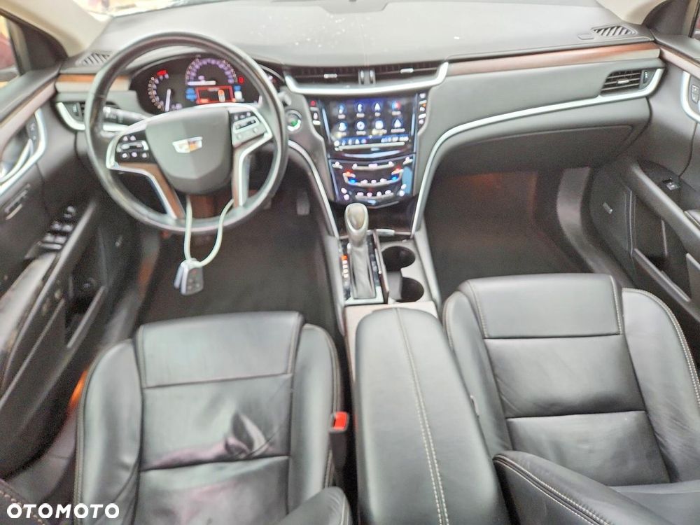 Cadillac XTS - 9