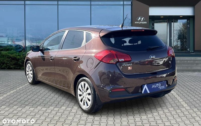 Kia Ceed 1.6 GDI L DCT - 2