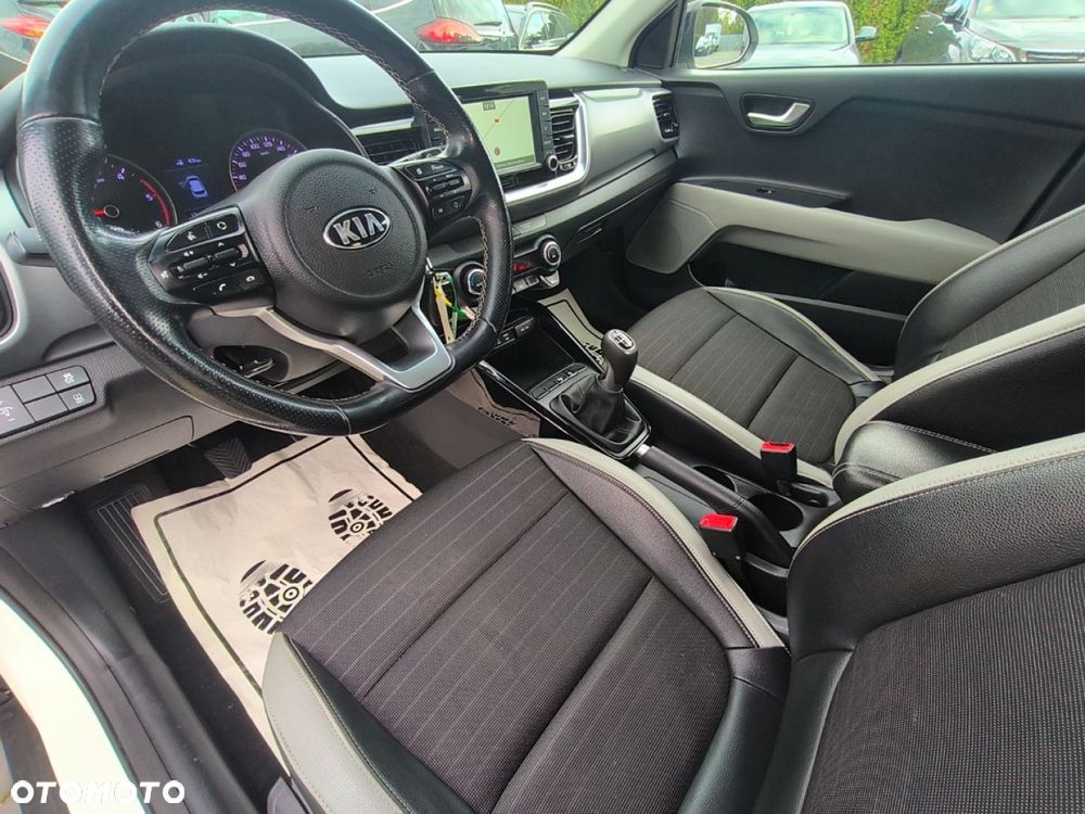 Kia Stonic - 7