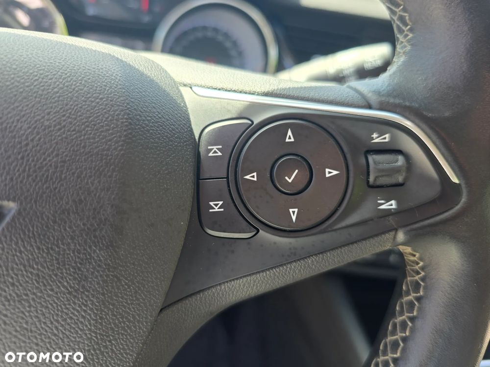 Opel Insignia - 28