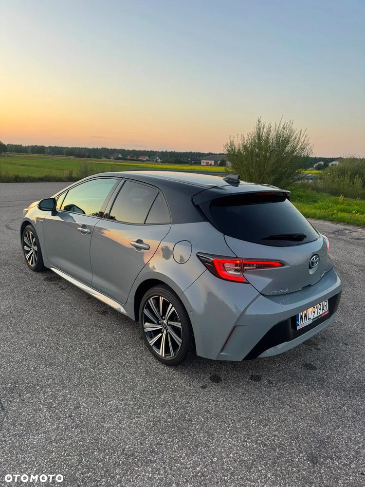 Toyota Corolla 1.8 Hybrid Selection - 1