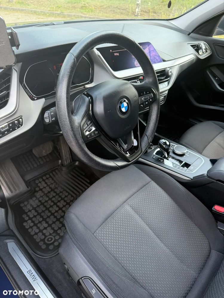BMW Seria 1 118i Advantage - 4