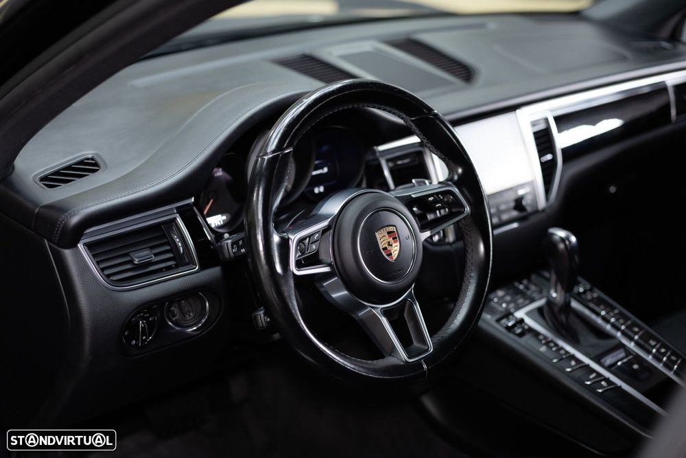 Porsche Macan S All Weather - 26