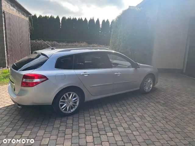 Renault Laguna Grandtour 2.0 dCi FAP Initiale - 3