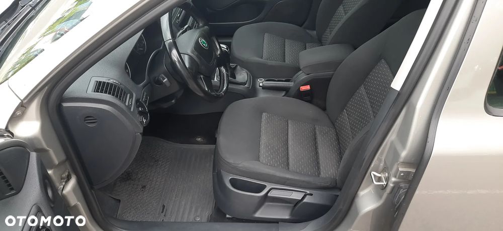 Skoda Octavia 1.6 - 5