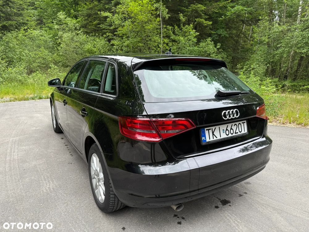 Audi A3 Sportback 1.6 TDI (clean diesel) Ambiente - 4