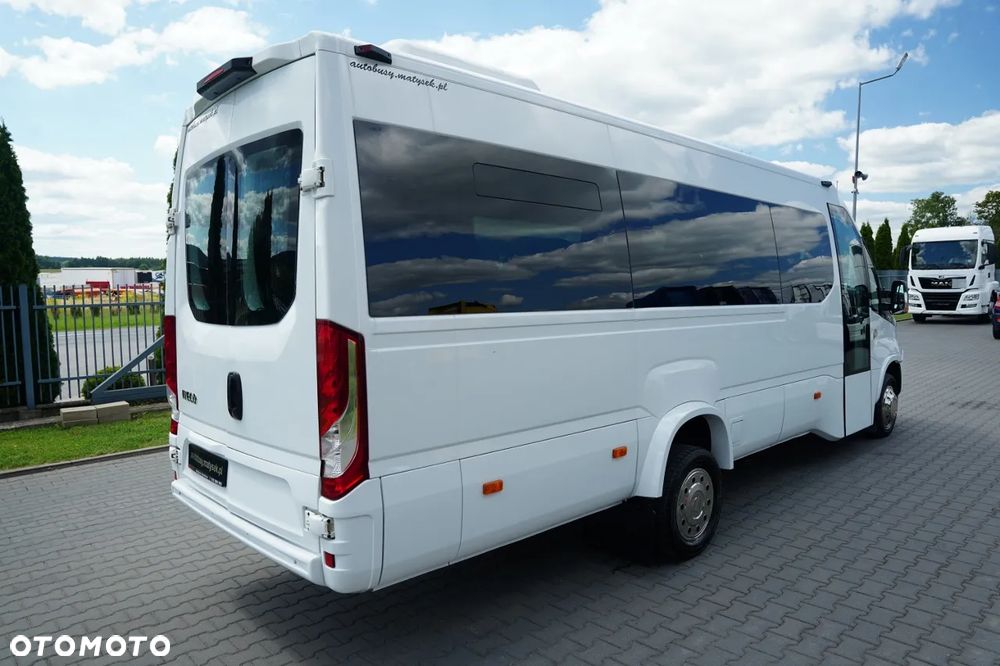 Iveco / DAILY / LINE /SPROWADZONY / KLIMA / - 6