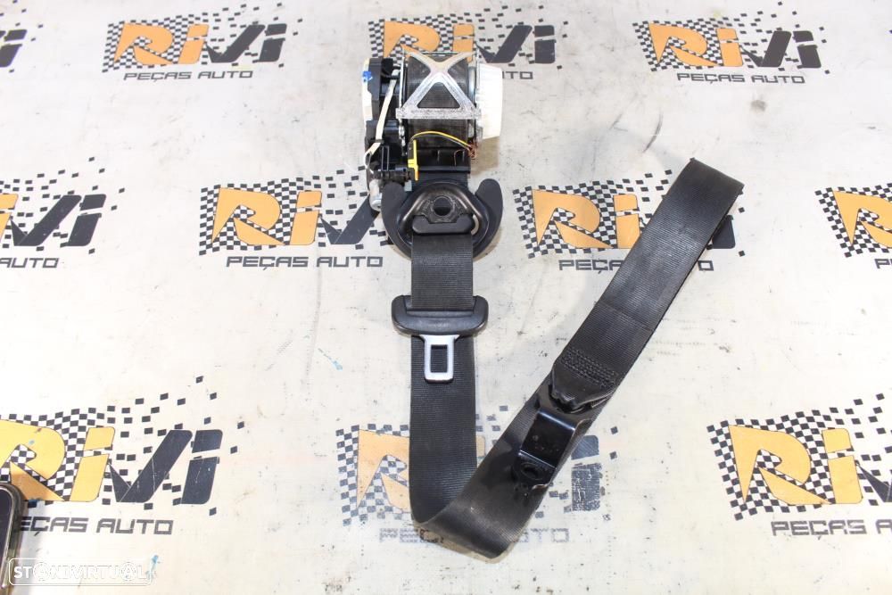 Cinto Frontal Direito Volkswagen Polo (6R1, 6C1)  6R4857706 / Pré Tens