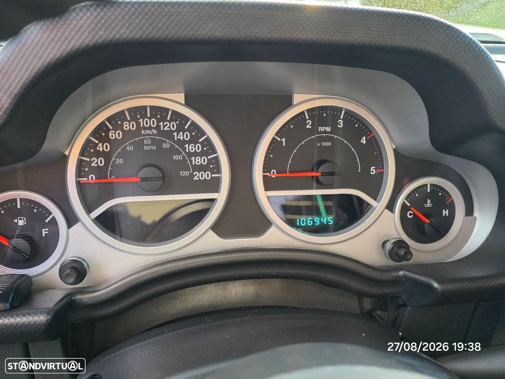 Jeep Wrangler 2.8 CRD ATX Sport - 7