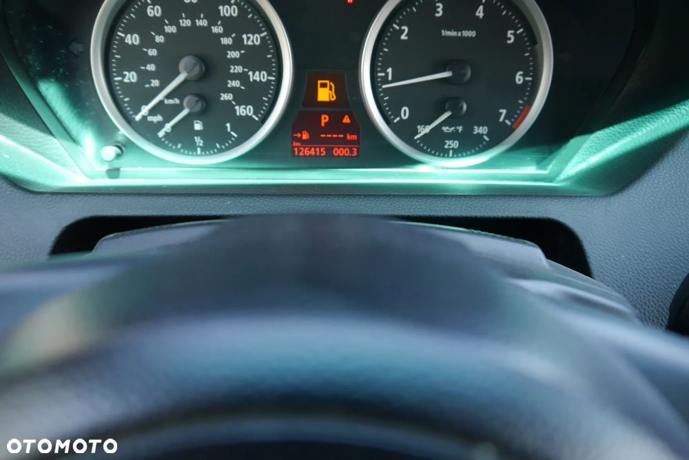 BMW Seria 6 650 i - 10