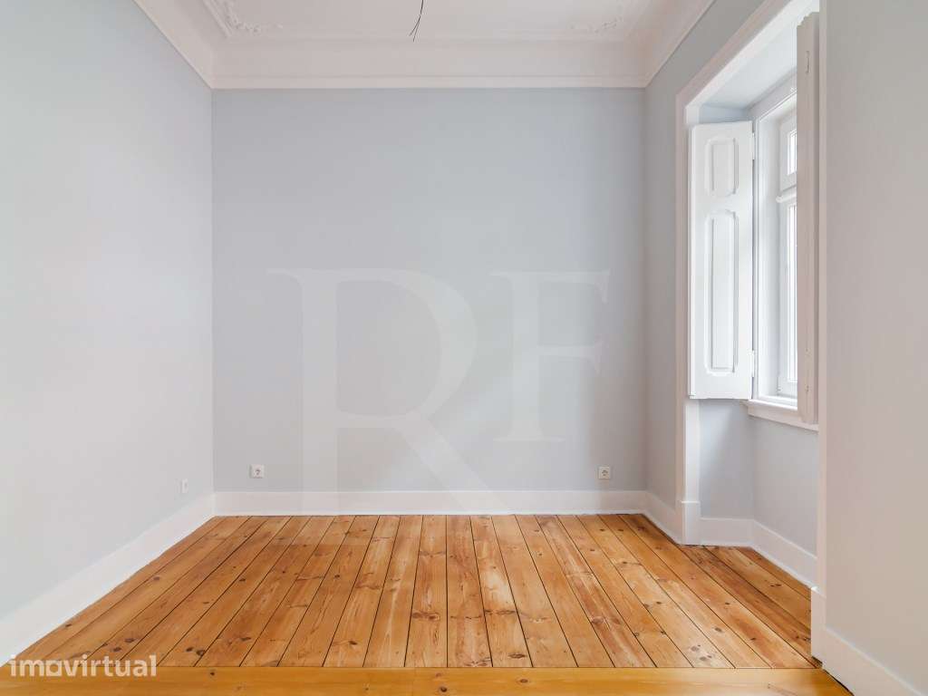 Apartamento T2+1 Reabilitado junto à Alameda - Lisboa - Grande imagem: 4/31