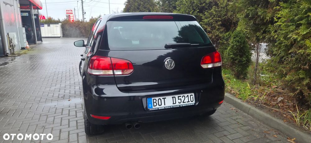 Volkswagen Golf 2.0 TDI DPF Style - 11