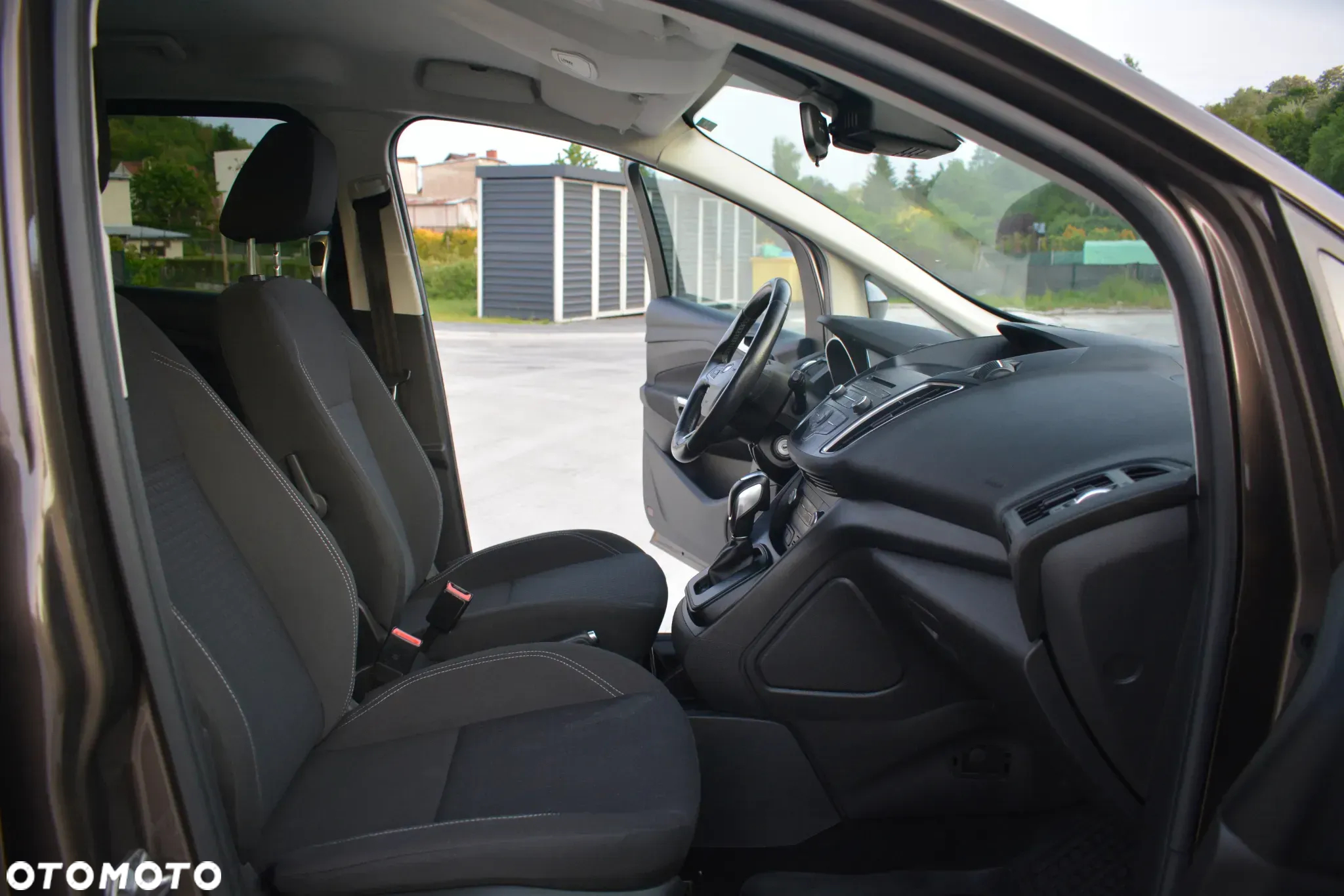 Ford Grand C-MAX - 23