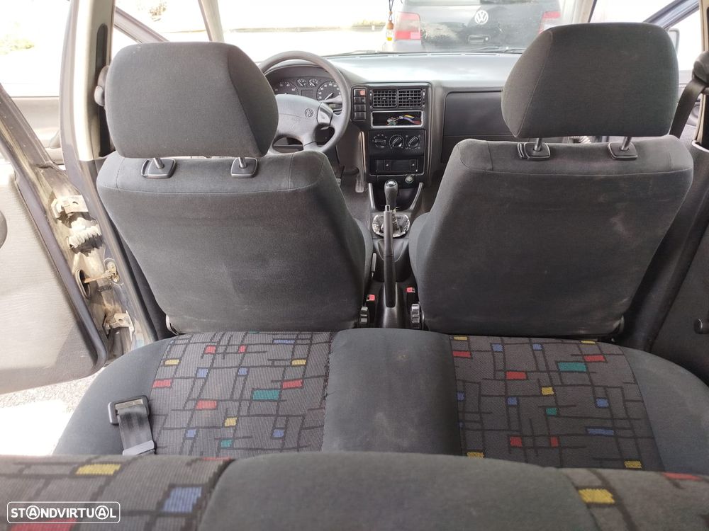 VW Polo 1.0 Fox DA - 11