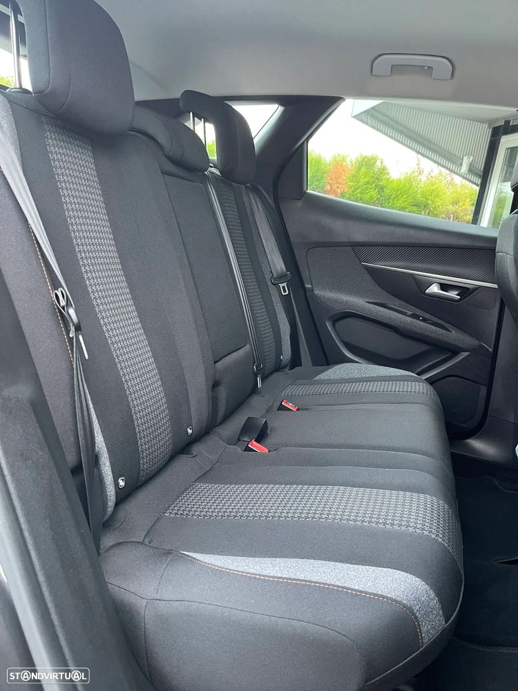 Peugeot 3008 1.5 BlueHDi Active Pack - 18