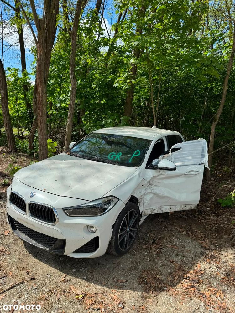 BMW X2 sDrive18d sport - 3