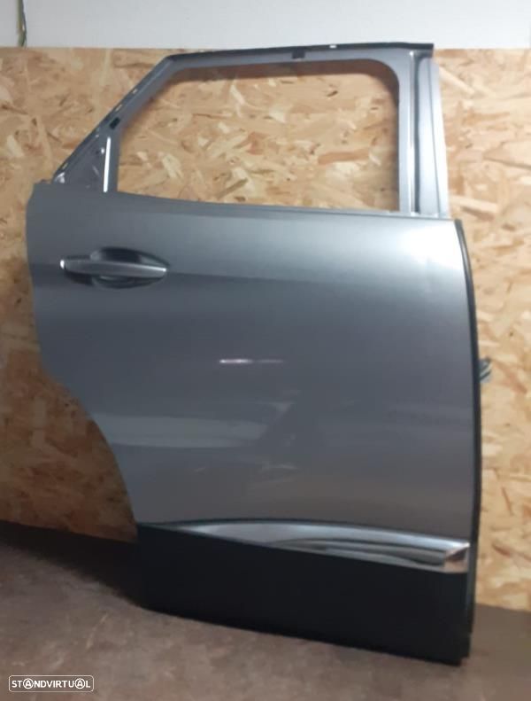 Porta Trás Dto Peugeot 3008 Suv (M_) - 2
