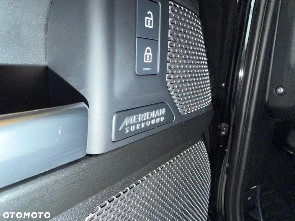 Land Rover Defender 5.0 P525 V8 - 14