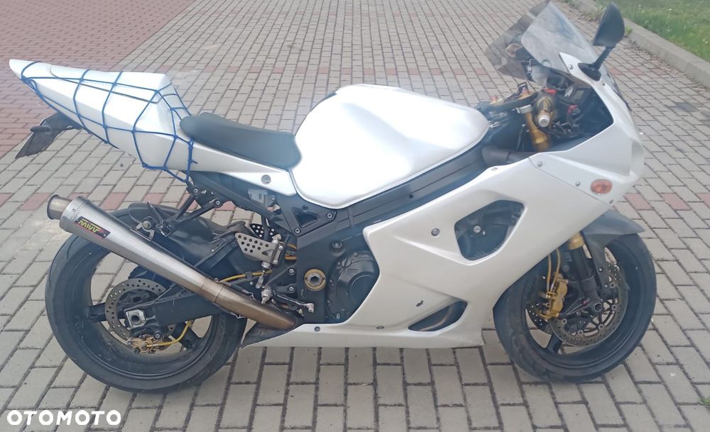 Suzuki GSX-R - 1