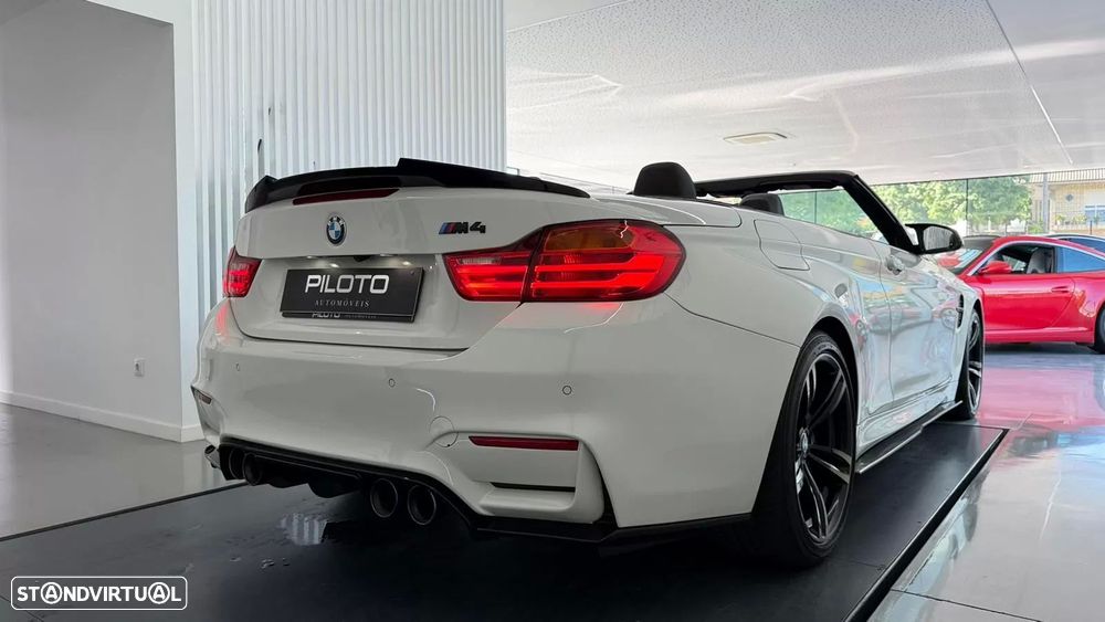 BMW M4 Auto - 11