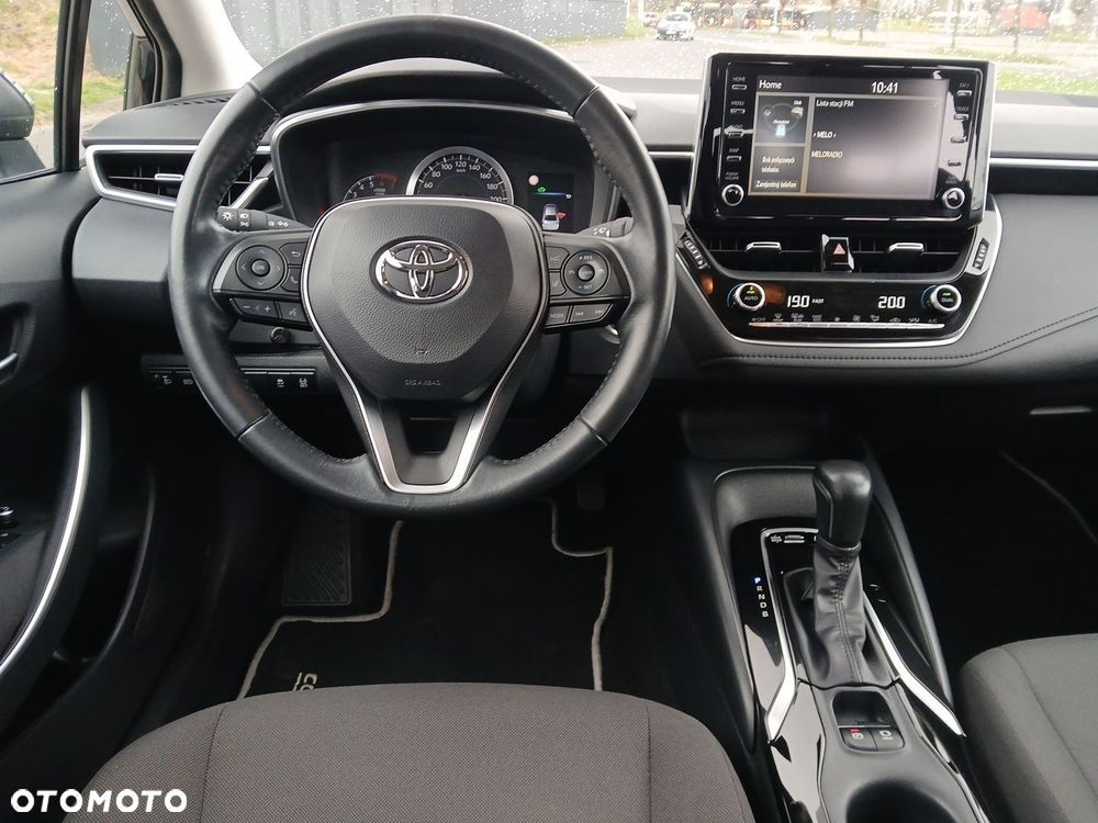 Toyota Corolla 1.8 Hybrid Comfort - 24