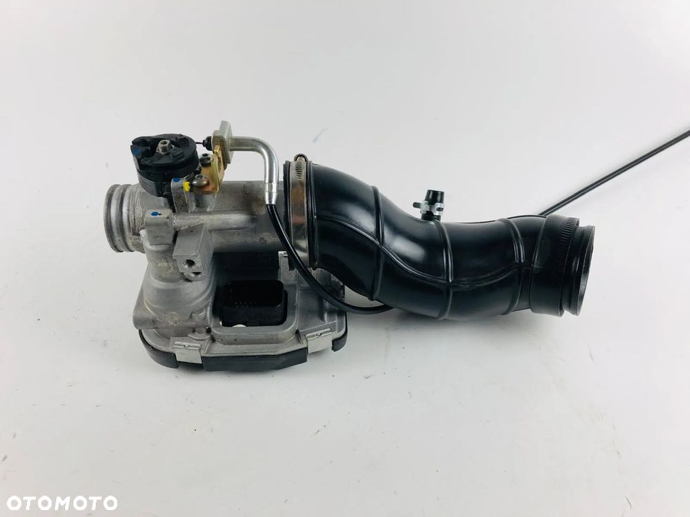 PIAGGIO Vespa GTS 125 Przepustnica Komputer ECU - 2