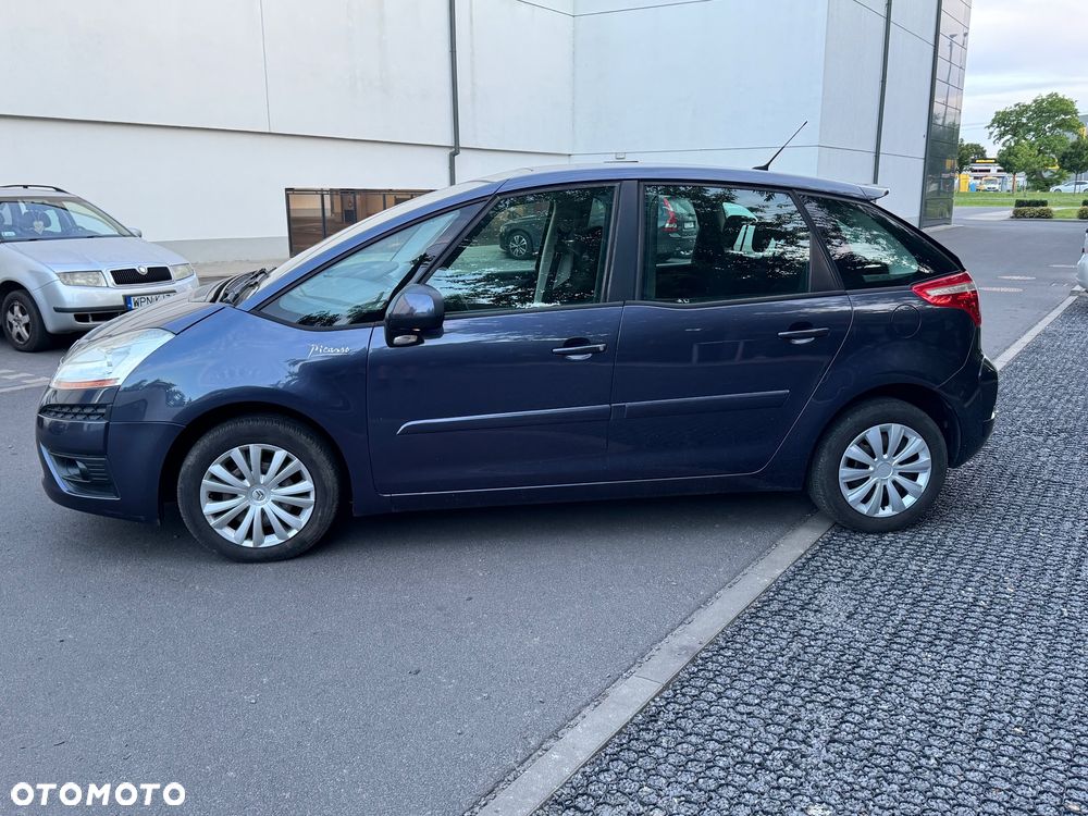 Citroën C4 Picasso 1.8i SX - 4