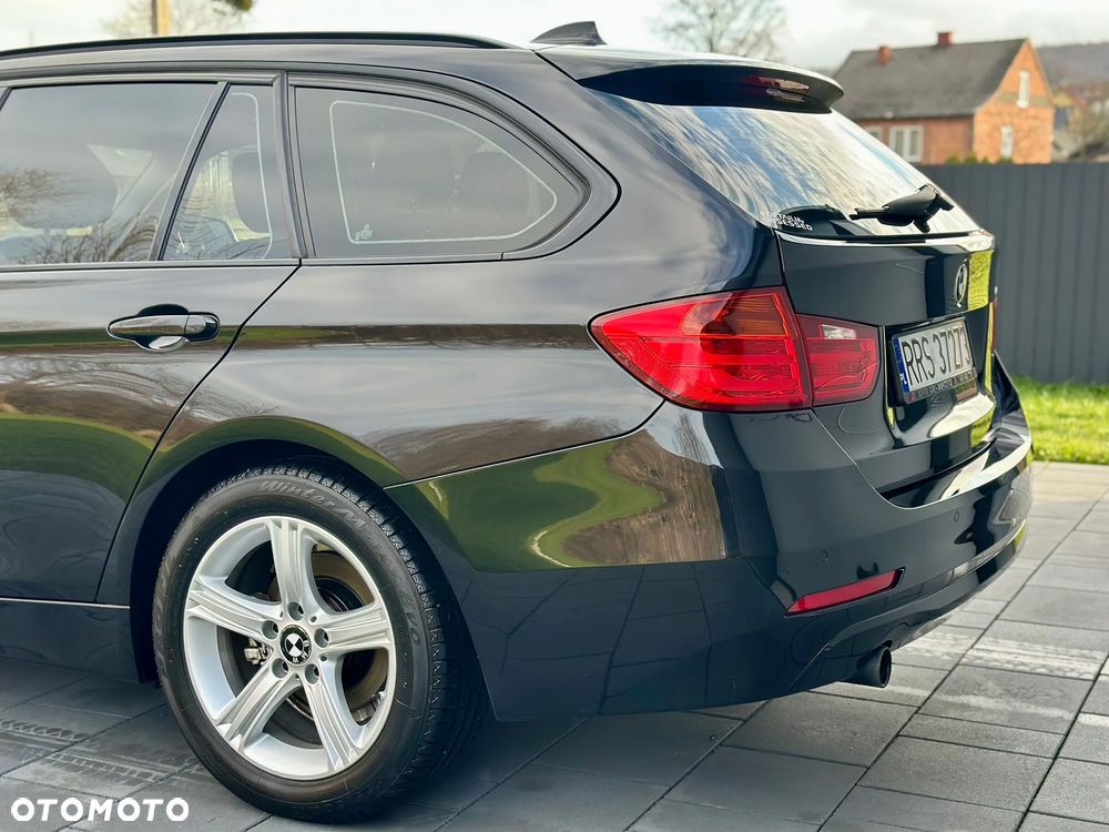 BMW Seria 3 318d Blue Performance - 3