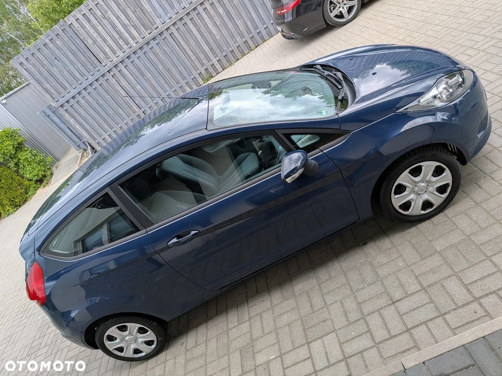 Ford Fiesta - 8