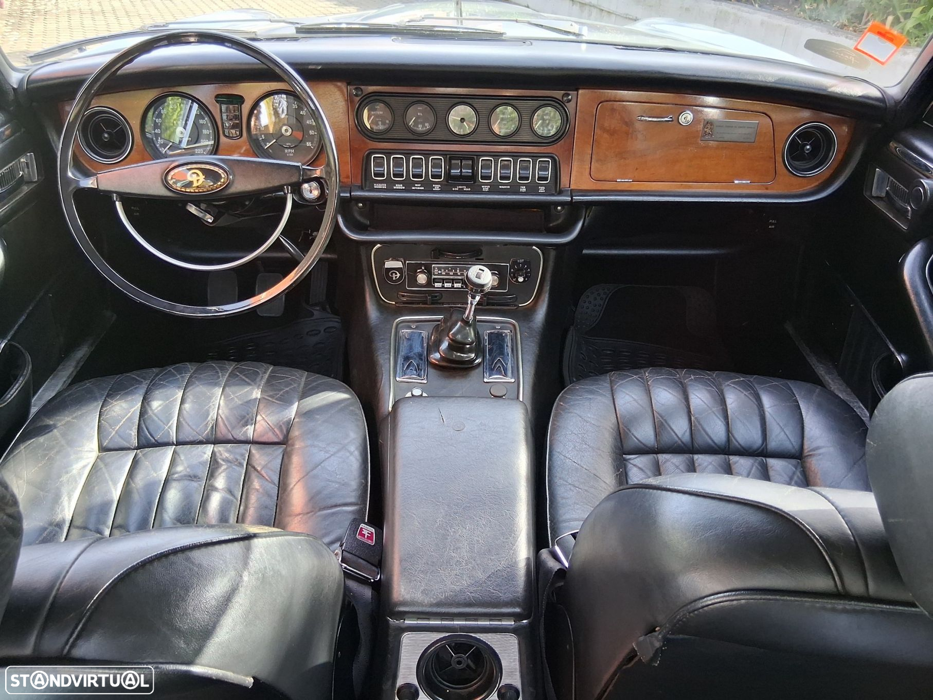 Daimler Sovereign - 6