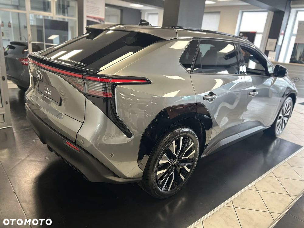 Toyota bZ4X 73.1kWh Executive - 3