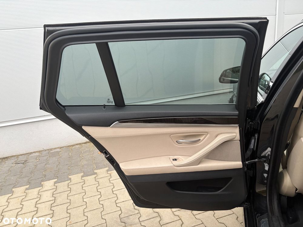 BMW Seria 5 - 26