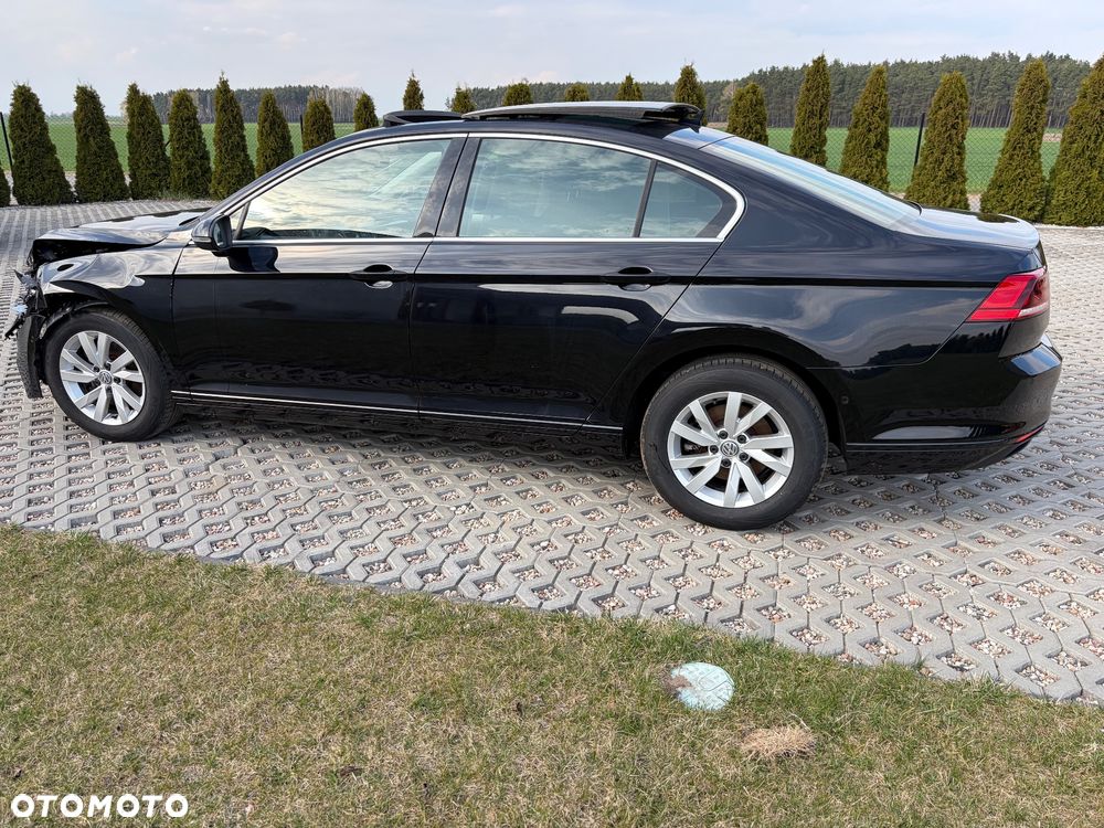 Volkswagen Passat 2.0 TDI SCR DSG Comfortline - 5