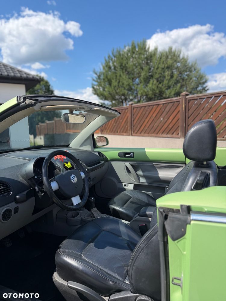Volkswagen New Beetle 1.6 - 7