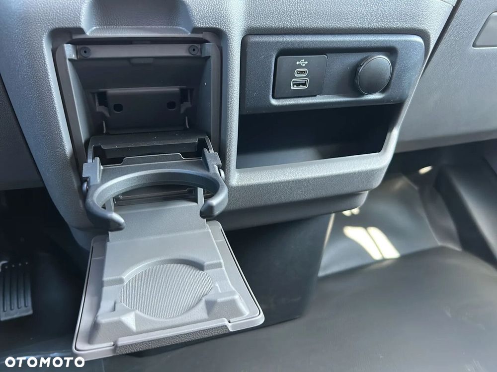 Volkswagen Transporter Furgon PLUS/6-cio osob./AUTOMAT (L2) 2.0 TDI 170KM, r.o. 3500 mm - 31