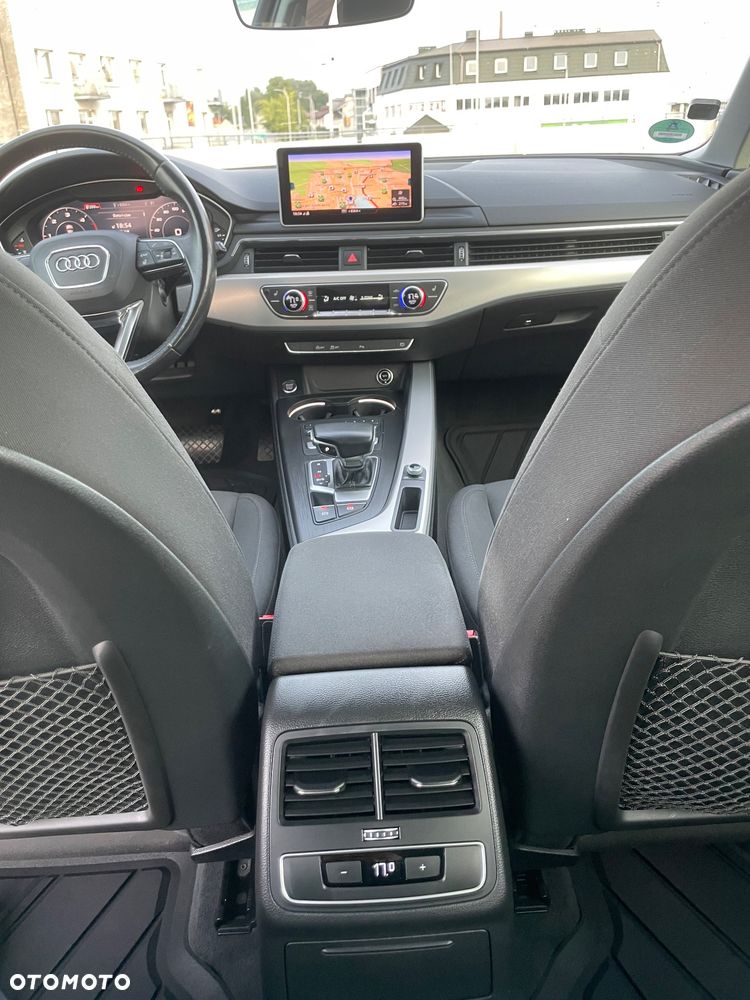 Audi A4 Avant 2.0 TDI ultra S tronic design - 24