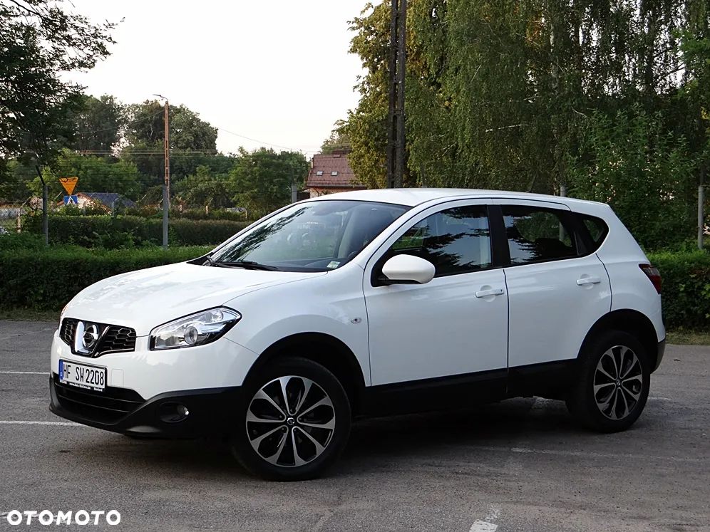 Nissan Qashqai 2.0 lounge - 4
