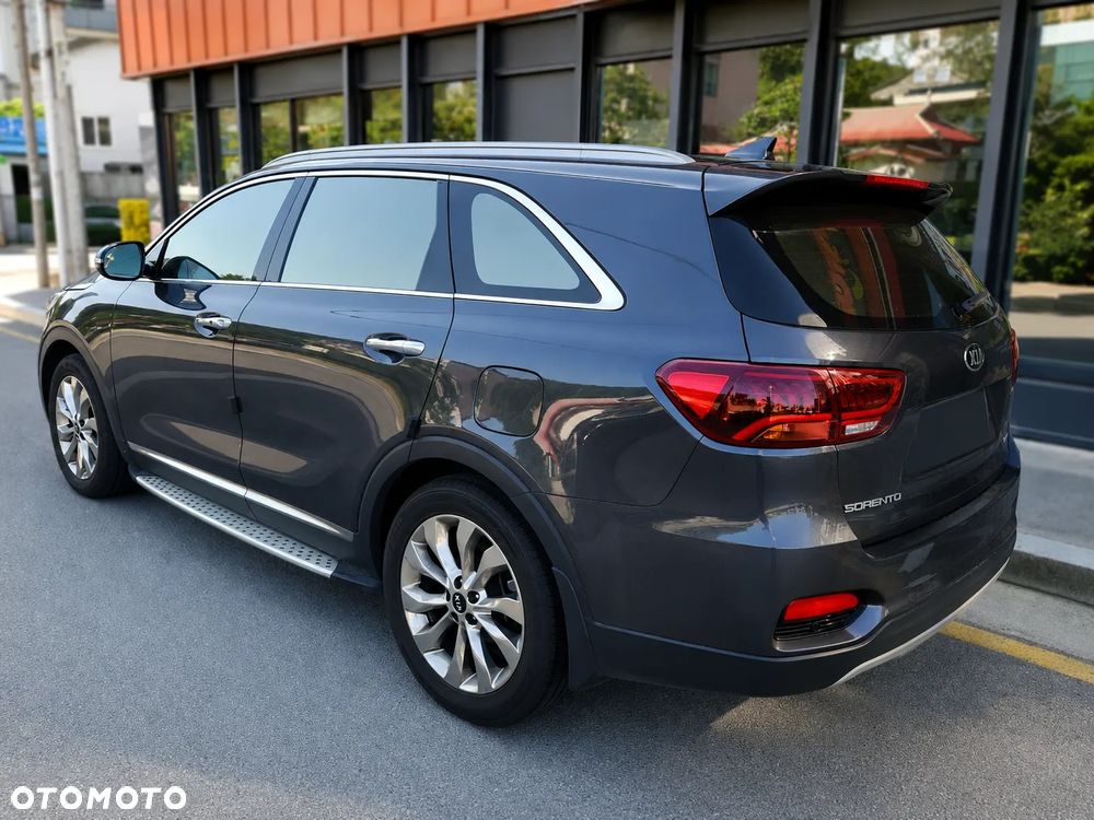 Kia Sorento 2.2 CRDi XL 4WD DCT 7os - 6