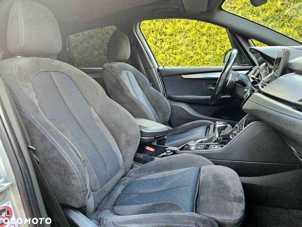 BMW Seria 2 220d xDrive Sport-Aut M Sport - 27