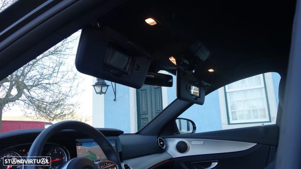 Mercedes-Benz E 220 d 9G-TRONIC AMG Line - 33