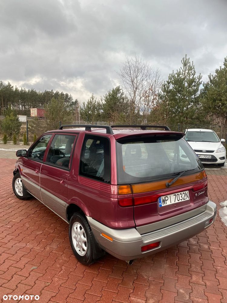 Hyundai Santamo 2.0 - 6