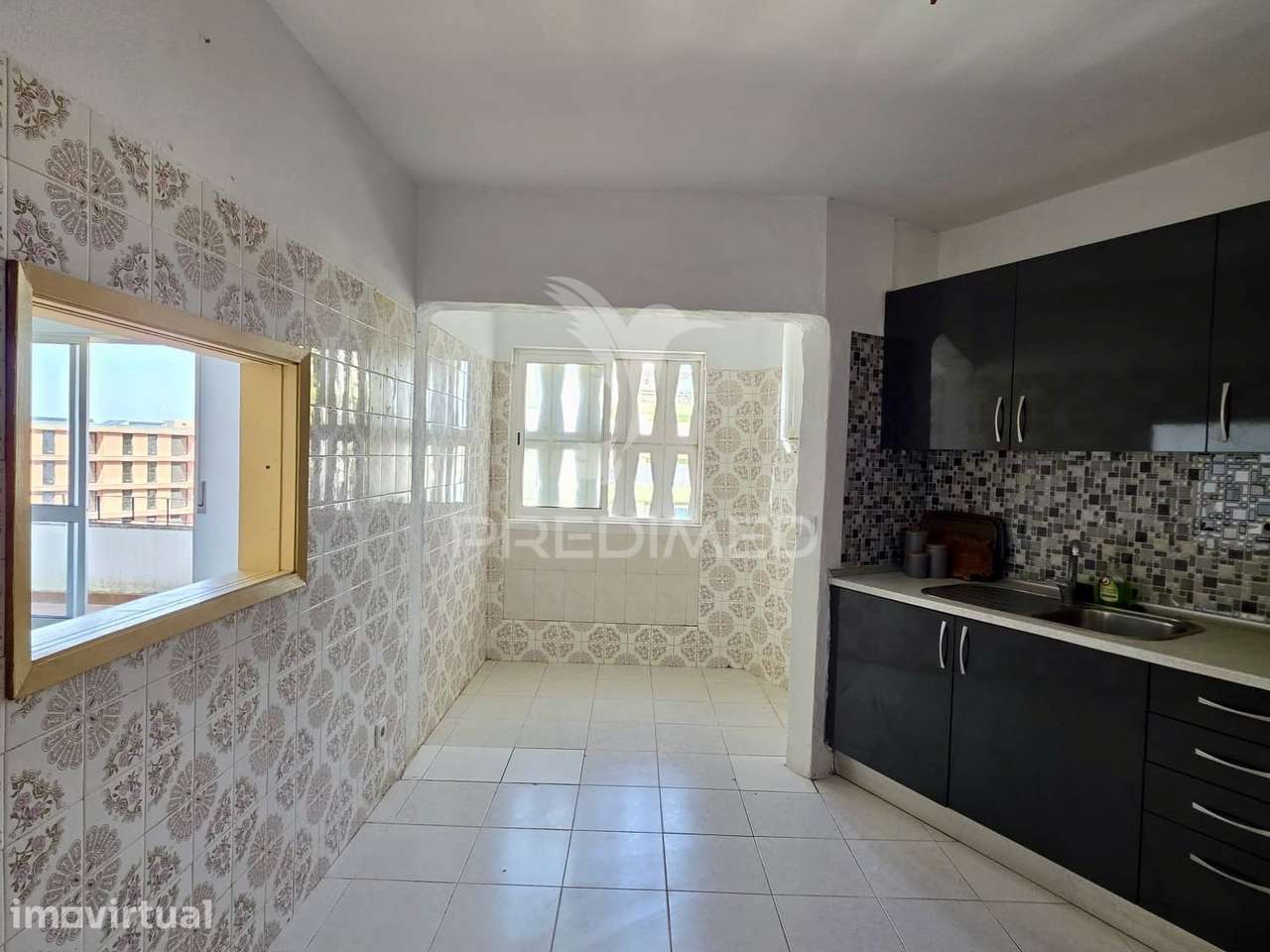 Apartamento T3 em Portimão | Urbanização Algarvesol com Suite e Pis... - Grande imagem: 5/28