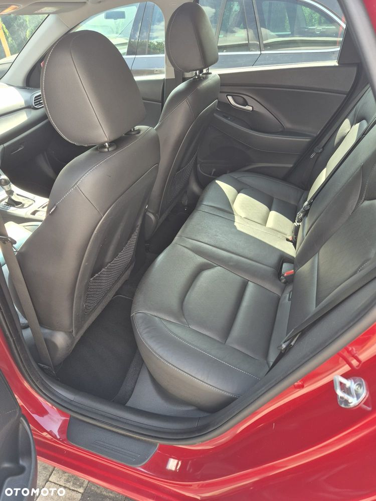 Hyundai i30 - 19