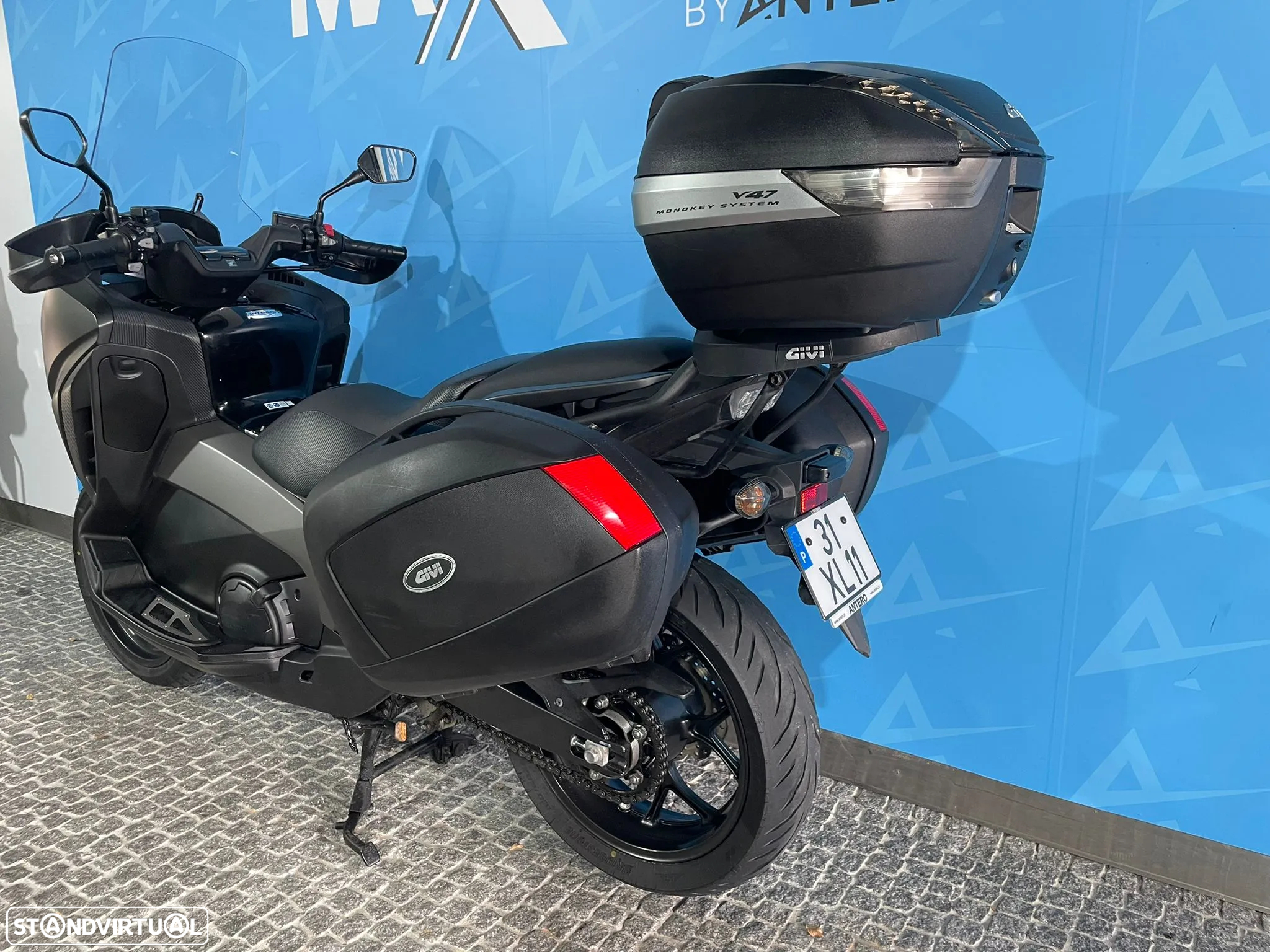 Honda Integra NC 750 - 7