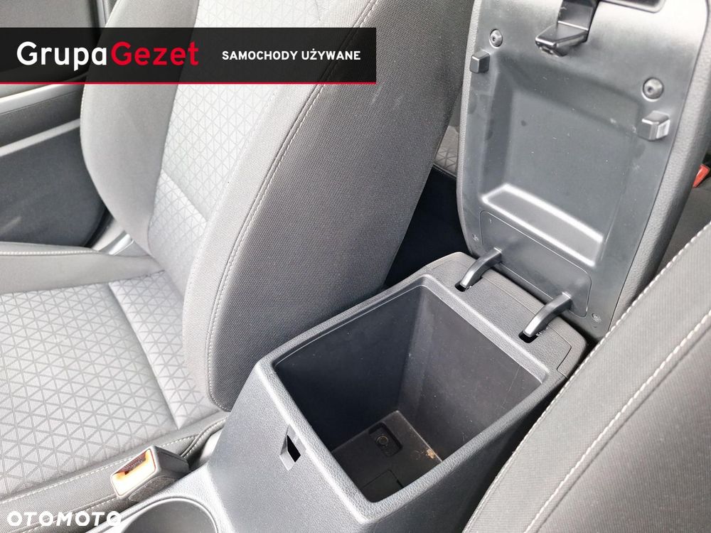 Kia XCeed 1.5 T-GDI M - 28